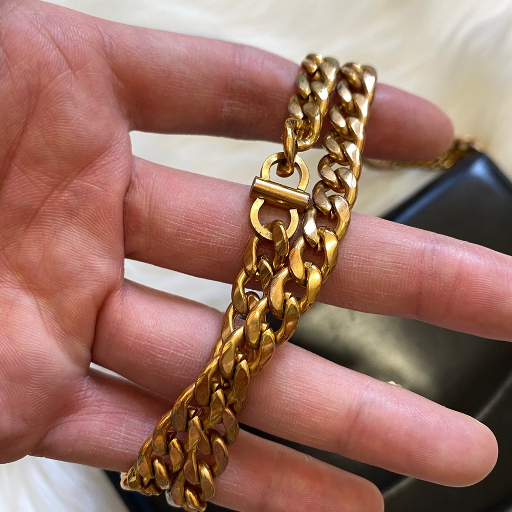 Authentic vintage Celine black leather clutch with chain - Picture 6 of 9